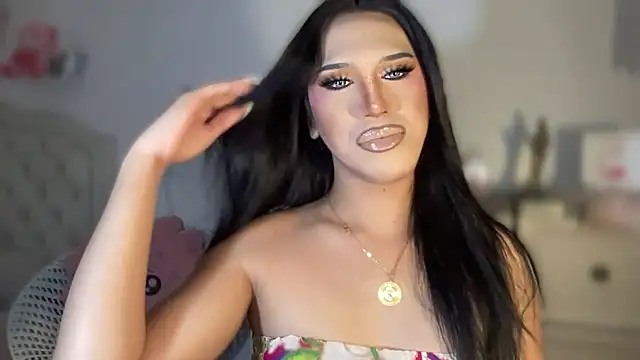 Snapshot of Ts_glamxxxx chatting on September 28, 1:01 am Ts glamxxxx online show from September 28, 1:01 am