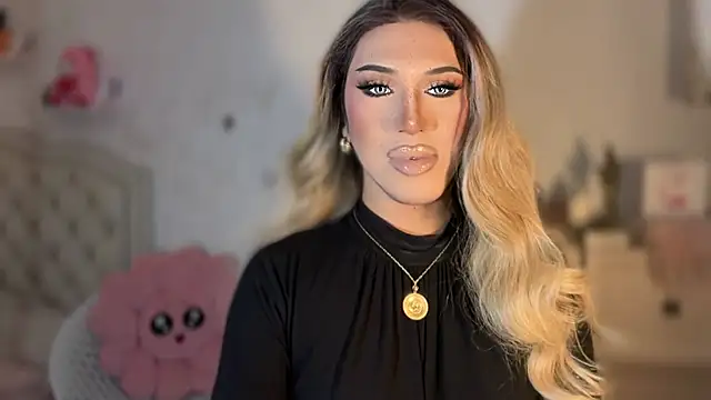 Snapshot of Ts_glamxxxx chatting on September 12, 11:26 pm Ts glamxxxx online show from September 12, 11:26 pm