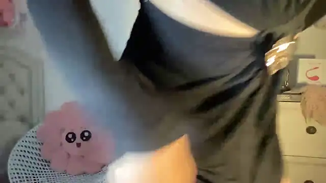 Snapshot of Ts_glamxxxx chatting on September 10, 11:59 pm Ts glamxxxx online show from September 10, 11:59 pm