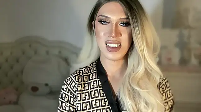 Snapshot of Ts_glamxxxx chatting on February 28, 11:47 am Ts glamxxxx online show from February 28, 11:47 am