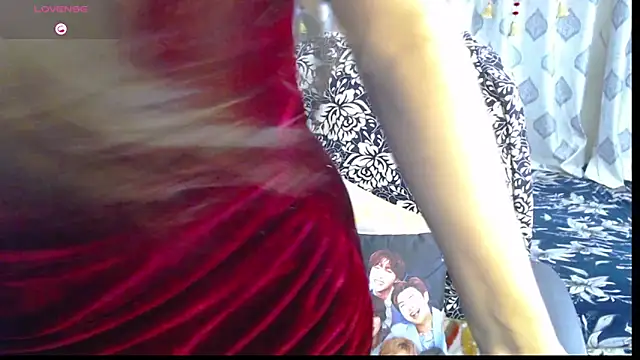 Snapshot of sexyrihana1 chatting on January 25, 6:55 am sexyrihana1 online show from January 25, 6:55 am