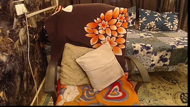 Snapshot of sexyrihana1 chatting on November 13, 7:12 am sexyrihana1 online show from November 13, 7:12 am