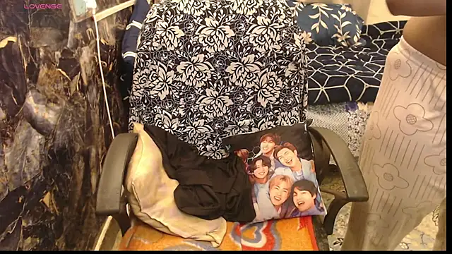 sexyrihana1 online show from March 24, 7:08 am