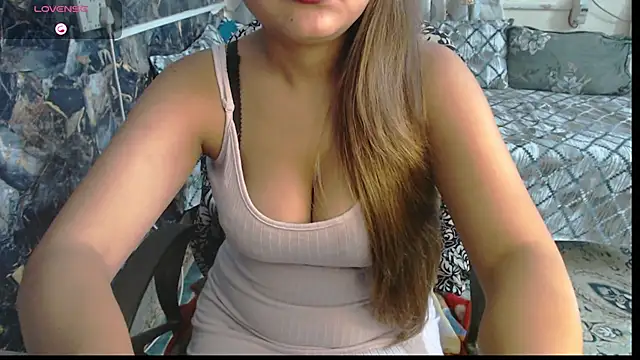 Snapshot of sexyrihana1 chatting on October 8, 6:48 am sexyrihana1 online show from October 8, 6:48 am