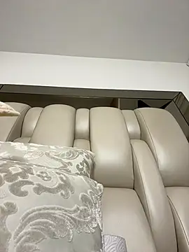 ALISSON FOXXX1 online show from February 8, 10:51 pm