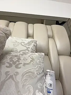 ALISSON FOXXX1 online show from November 30, 12:50 pm