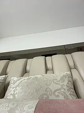 ALISSON FOXXX1 online show from March 28, 10:44 pm