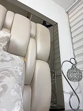 ALISSON FOXXX1 online show from November 6, 8:46 pm