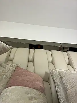 ALISSON FOXXX1 online show from April 16, 10:56 pm