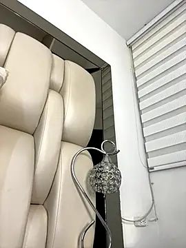 ALISSON FOXXX1 online show from October 23, 8:51 pm