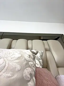 ALISSON FOXXX1 online show from December 17, 12:54 pm