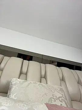 ALISSON FOXXX1 online show from April 7, 10:55 pm