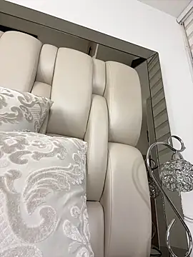 ALISSON FOXXX1 online show from December 22, 10:54 pm