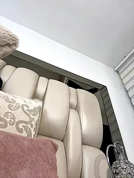 ALISSON FOXXX1 online show from October 21, 8:52 pm