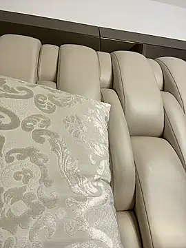 ALISSON FOXXX1 online show from March 1, 9:26 pm