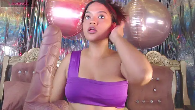 slutty hotwife online show from April 16, 8:15 am