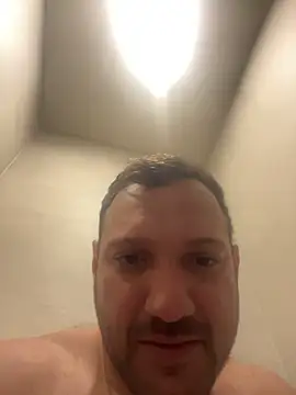 JonJ0 online show from January 13, 8:07 am