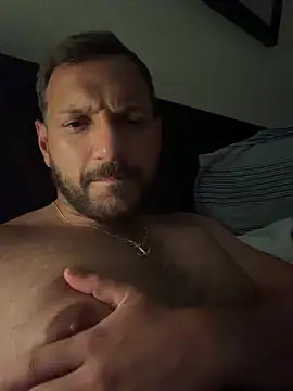 JonJ0 online show from February 19, 3:36 am