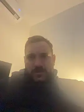JonJ0 online show from January 10, 3:35 am