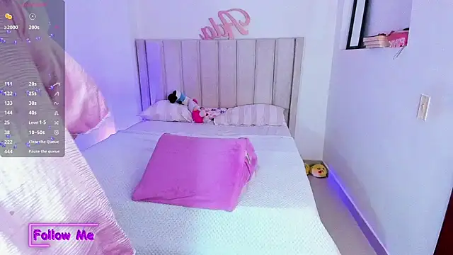 sheirysex  online show from October 6, 3:40 am