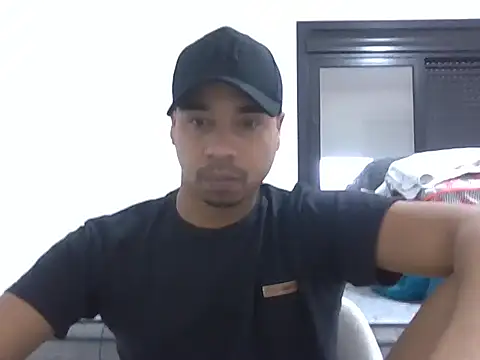 Snapshot of Juninho10c chatting on November 2, 2:55 pm Juninho10c online show from November 2, 2:55 pm