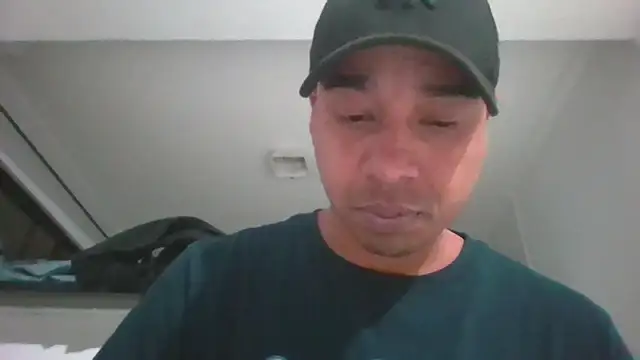 Juninho10c online show from December 1, 4:24 am