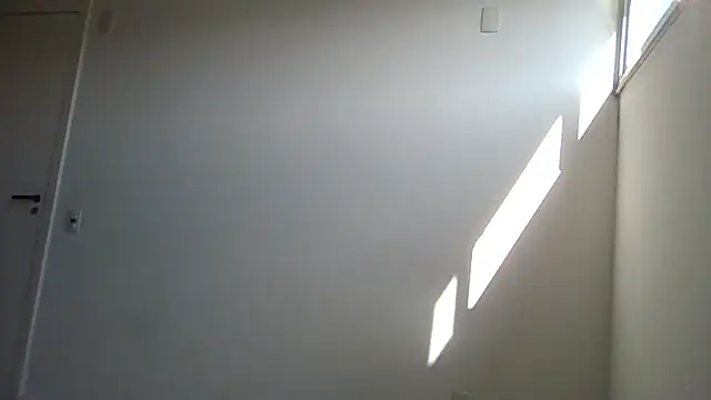 Juninho10c online show from December 2, 7:37 pm