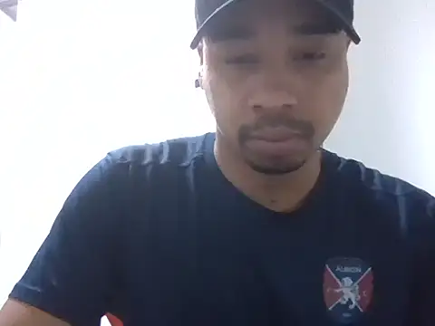 Juninho10c online show from November 7, 4:11 pm