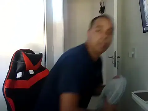 Juninho10c online show from November 18, 12:52 pm