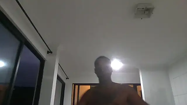 Juninho10c online show from December 3, 10:20 pm