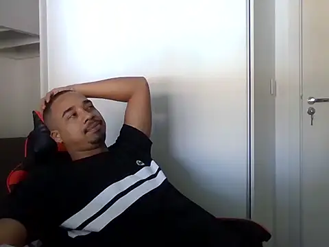 Juninho10c online show from November 11, 1:17 pm