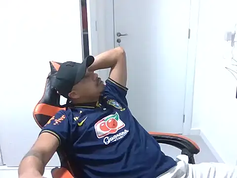 Juninho10c online show from November 15, 3:54 am