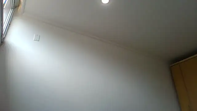 Juninho10c online show from December 3, 10:14 am