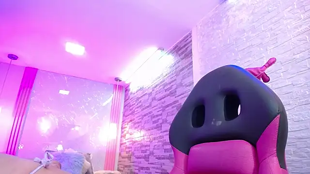 SalmaTits online show from February 20, 6:03 pm