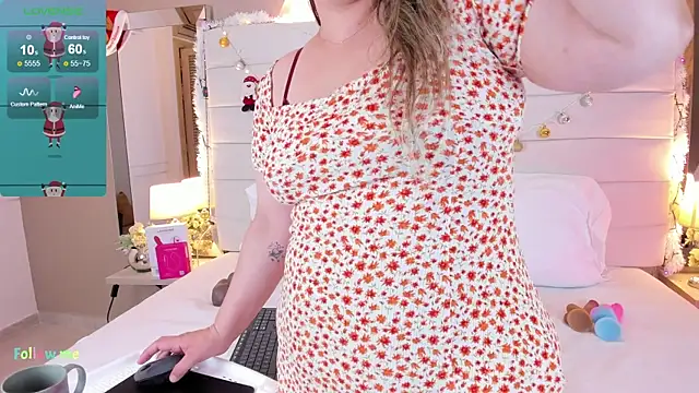 Charlotte93  online show from December 20, 11:46 am