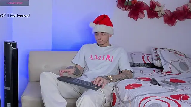 steve latin online show from December 24, 7:00 pm