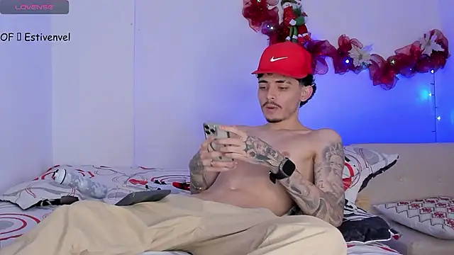steve latin online show from December 5, 12:28 pm
