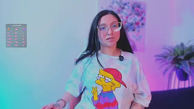 lucy neil online show from December 5, 4:33 am