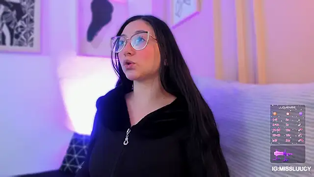 lucy neil online show from March 4, 2:41 am