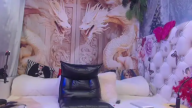 NightOrhideya online show from February 13, 2:39 pm