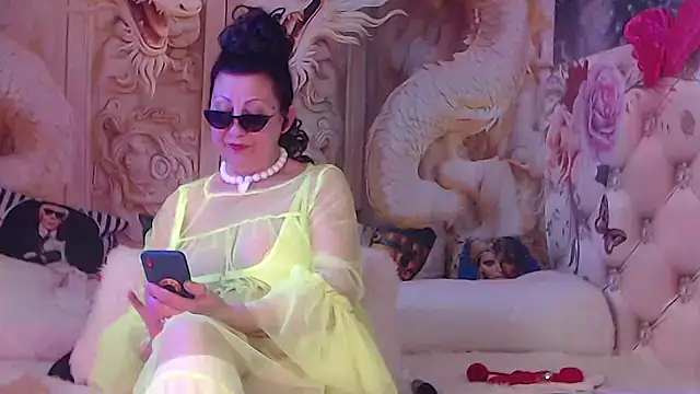 NightOrhideya online show from February 24, 4:52 pm