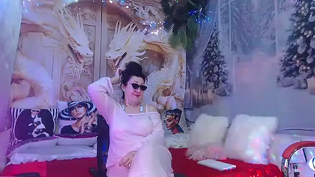 NightOrhideya online show from November 22, 8:08 pm