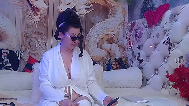 NightOrhideya online show from February 1, 8:56 am