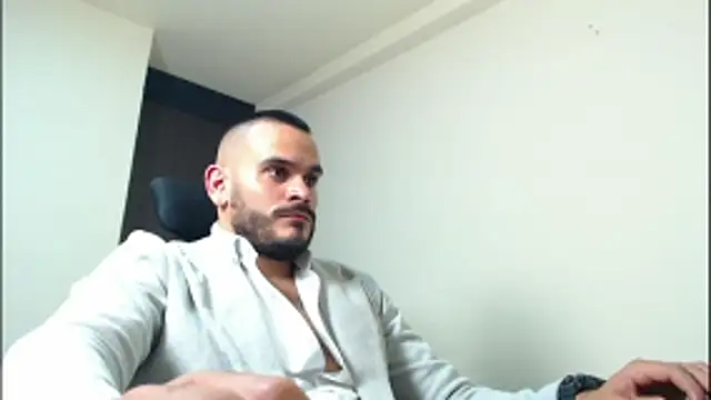 cowboyht online show from December 16, 4:44 pm