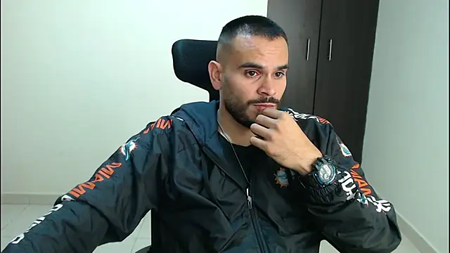 Snapshot of cowboyht chatting on November 14, 9:07 pm cowboyht online show from November 14, 9:07 pm