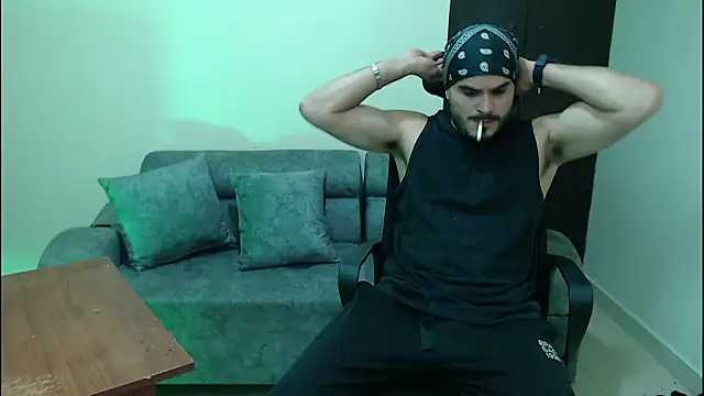 Snapshot of cowboyht chatting on December 4, 3:22 pm cowboyht online show from December 4, 3:22 pm