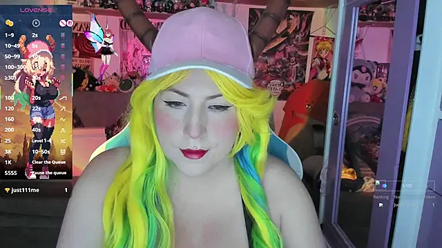 Snapshot of candyy_new chatting on October 5, 3:14 pm candyy new online show from October 5, 3:14 pm