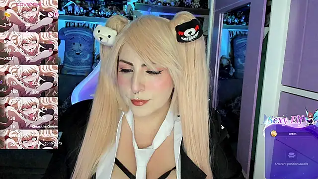 Snapshot of candyy_new chatting on June 15, 8:25 am candyy new online show from June 15, 8:25 am