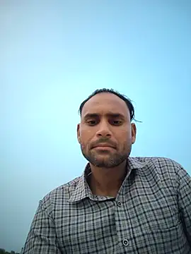 Maneeshpoppy online show from July 9, 2:05 pm