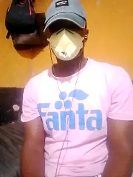 LULE37587001 online show from December 4, 6:51 pm